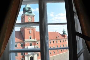 Фотографии Апартаменты Royal Castle Square Apartment Old Town Warsaw Warszawa г. Варшава (Польша) №1 Фото Апартаменты Royal Castle Square Apartment Old Town Warsaw Warszawa г. Варшава 1
