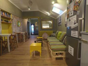 Фотографии Хостелы New World St. Hostel г. Варшава (Польша) №5 Фото Хостелы New World St. Hostel г. Варшава 5