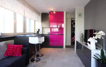 Фотографии Апартаменты Apartament Świętokrzyska г. Варшава (Польша) №4 Фото Апартаменты Apartament Świętokrzyska г. Варшава 4