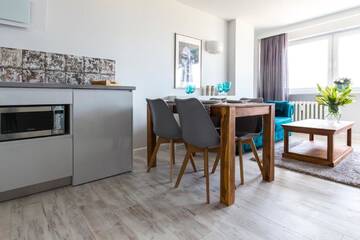 Фотографии Апартаменты Apartament Świętokrzyska г. Варшава (Польша) №5 Фото Апартаменты Apartament Świętokrzyska г. Варшава 5