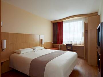 Фотографии Отель Ibis Warszawa Reduta г. Варшава (Польша) №5 Фото Отель Ibis Warszawa Reduta г. Варшава 5