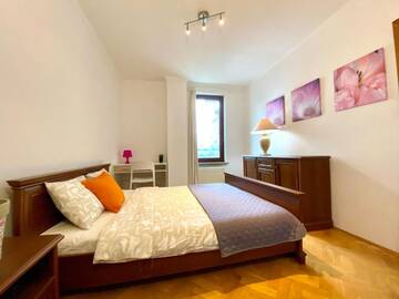 Фотографии Апартаменты Center Warsaw - Apartmenty Jana Pawła II г. Варшава (Польша) №3 Фото Апартаменты Center Warsaw - Apartmenty Jana Pawła II г. Варшава 3