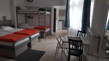 Фотографии Хостелы Hostel Lwowska 11 г. Варшава (Польша) №2 Фото Хостелы Hostel Lwowska 11 г. Варшава 2