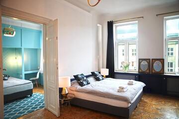 Фотографии Отели типа «постель и завтрак» 4th Floor Bed and Breakfast г. Варшава (Польша) №2 Фото Отели типа «постель и завтрак» 4th Floor Bed and Breakfast г. Варшава 2