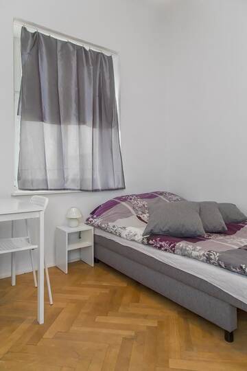 Фотографии Проживание в семье Metro Centrum Guest Rooms г. Варшава (Польша) №1 Фото Проживание в семье Metro Centrum Guest Rooms г. Варшава 1