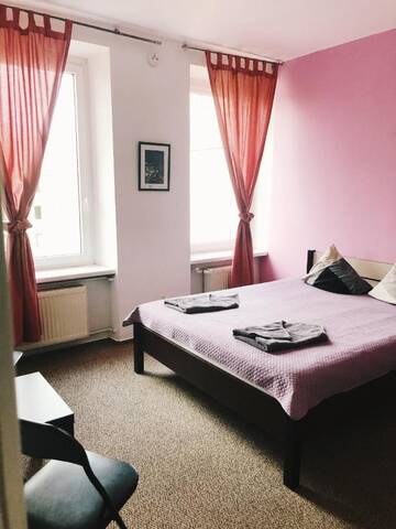 Фотографии Проживание в семье Hidden Peak Guestrooms г. Варшава (Польша) №1 Фото Проживание в семье Hidden Peak Guestrooms г. Варшава 1