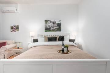 Фотографии Апартаменты Apartments "Paris" Warsaw г. Варшава (Польша) №3 Фото Апартаменты Apartments "Paris" Warsaw г. Варшава 3