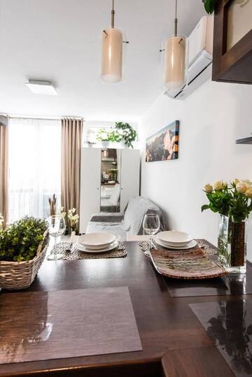 Фотографии Апартаменты Alma Apartments Grzybowska г. Варшава (Польша) №1 Фото Апартаменты Alma Apartments Grzybowska г. Варшава 1