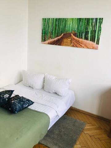 Фотографии Апартаменты Wspólna Apartment г. Варшава (Польша) №2 Фото Апартаменты Wspólna Apartment г. Варшава 2