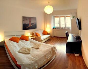 Фотографии Апартаменты Studio Żelazna - Apartment near Old Town г. Варшава (Польша) №2 Фото Апартаменты Studio Żelazna - Apartment near Old Town г. Варшава 2