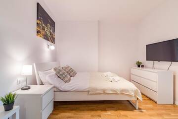 Фотографии Апартаменты Rent like home - Złota 65 г. Варшава (Польша) №1 Фото Апартаменты Rent like home - Złota 65 г. Варшава 1