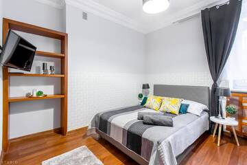 Фотографии Гостевой дом *ClickTheFlat* Wilcza 33 Street Apart Rooms in the City Center г. Варшава (Польша) №1 Фото Гостевой дом *ClickTheFlat* Wilcza 33 Street Apart Rooms in the City Center г. Варшава 1