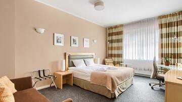 Фотографии Проживание в семье 404 Rooms and Apartments г. Варшава (Польша) №1 Фото Проживание в семье 404 Rooms and Apartments г. Варшава 1