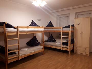 Фотографии Хостелы Nyva House г. Варшава (Польша) №5 Фото Хостелы Nyva House г. Варшава 5