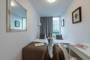Фотографии Проживание в семье Ajax Warsaw Bed&Breakfast ROOMS г. Варшава (Польша) №5 Фото Проживание в семье Ajax Warsaw Bed&Breakfast ROOMS г. Варшава 5