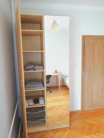 Фотографии Проживание в семье Center All NEW Apartment with View г. Варшава (Польша) №3 Фото Проживание в семье Center All NEW Apartment with View г. Варшава 3