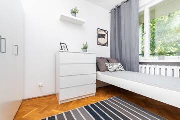 Фотографии Проживание в семье Little Home - Ciasna 12a г. Варшава (Польша) №2 Фото Проживание в семье Little Home - Ciasna 12a г. Варшава 2
