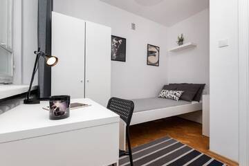 Фотографии Проживание в семье Little Home - Ciasna 12a г. Варшава (Польша) №3 Фото Проживание в семье Little Home - Ciasna 12a г. Варшава 3