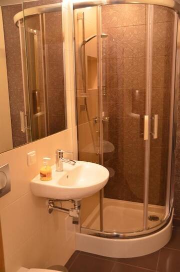 Фото номера Апартаменты с 1 спальней Апартаменты Apartament Orchidea г. Варшава 34
