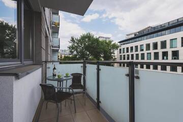 Фото номера Апартаменты Апартаменты P&amp;O Serviced Apartments FABRYCZNA г. Варшава 10