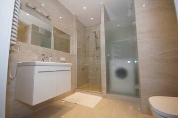 Фото номера Апартаменты с 2 спальнями (для 4 взрослых) Апартаменты Apartamenty Triston Park г. Варшава 27