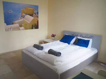 Фото номера Номер-студио Bracka Хостелы Hostel Chmielna 5 Rooms &amp; Apartments г. Варшава 2