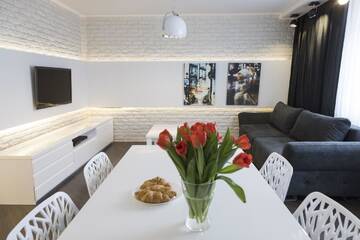 Фото номера Улучшенные апартаменты - Moniuszki 10 Апартаменты Apartament One by Your Freedom г. Варшава 3