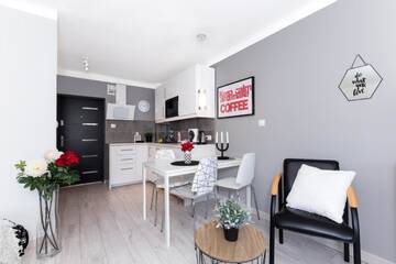 Фото номера Номер-студио с кроватью размера «queen-size» Апартаменты Warsawrent Hit Apartments г. Варшава 6