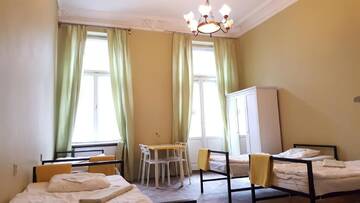 Фото номера Односпальная кровать в пятиместном общем номере Хостелы Hostel Witt г. Варшава 7