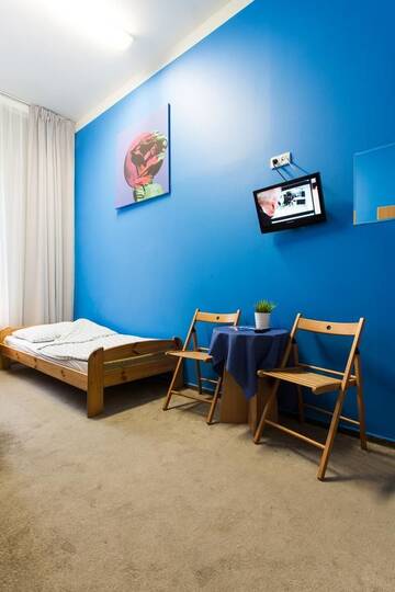 Фото номера Одноместный номер с общей ванной комнатой Хостелы Moon Hostel г. Варшава 5