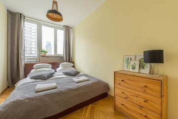 Фото номера Люкс с 2 спальнями и диваном-кроватью: 3 Krochmalna Апартаменты Srodmiescie Warsaw Center Serviced Apartments г. Варшава 4