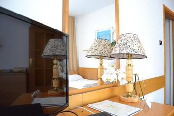 Фото номера Одноместный номер Отель Hotel Karat г. Варшава 9