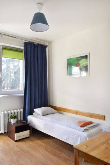 Фото номера Одноместный номер с общей ванной комнатой Хостелы Smart2Stay U Jakuba г. Варшава 5