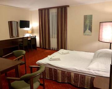 Фото номера Апартаменты Отель Hotel "Na Uboczu" г. Варшава 5