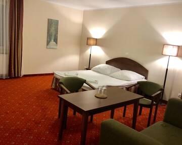 Фото номера Апартаменты Отель Hotel "Na Uboczu" г. Варшава 6