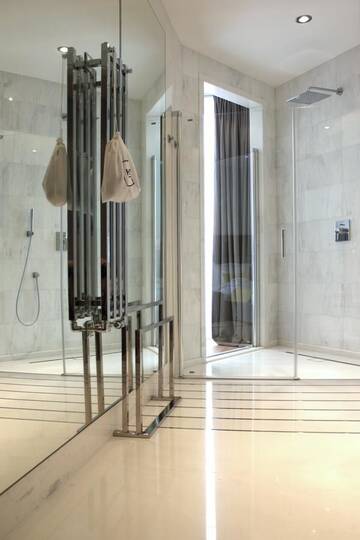 Фото номера Люкс «Престиж» Отель H15 Boutique Hotel г. Варшава 2
