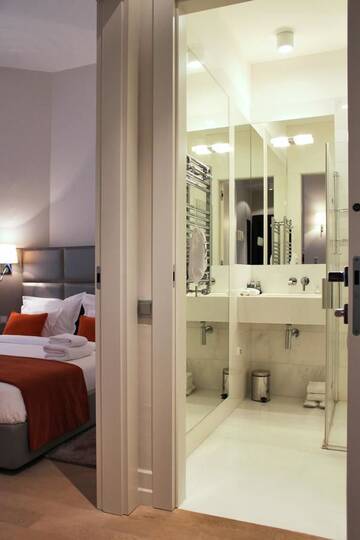 Фото номера Улучшенный полулюкс Отель H15 Boutique Hotel г. Варшава 3