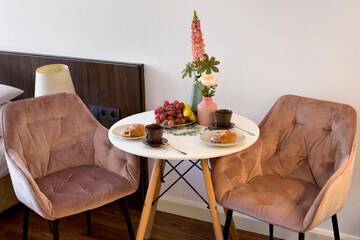 Фото номера Улучшенные апартаменты Апартаменты Plater 10 Residence г. Варшава 10
