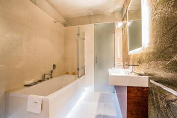 Фото номера Суперлюкс с 1 спальней Апарт-отели EXCLUSIVE Aparthotel г. Варшава 15