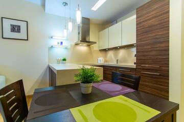 Фото номера Улучшенные апартаменты с 1 спальней Апарт-отели EXCLUSIVE Aparthotel г. Варшава 25
