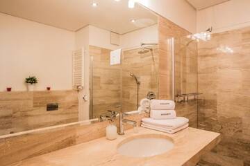 Фото номера Суперлюкс с 1 спальней Апарт-отели EXCLUSIVE Aparthotel г. Варшава 25