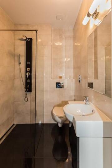 Фото номера Стандартный номер-студио Хостелы Planet Hostel г. Варшава 4