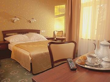 Фото номера Семейный номер (для 2 взрослых и 1 ребенка) Отель Hotel Arkadia Royal г. Варшава 3