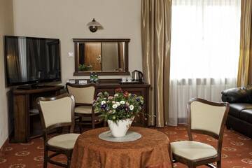 Фото номера Апартаменты (для 2 взрослых) Отель Hotel Arkadia Royal г. Варшава 7