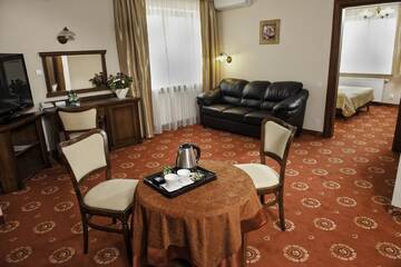Фото номера Апартаменты (для 2 взрослых) Отель Hotel Arkadia Royal г. Варшава 6
