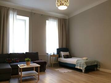 Фото номера Одноместный номер с дополнительной кроватью Хостелы Chillout Hostel г. Варшава 4
