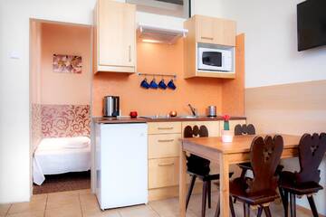 Фото номера Апартаменты с диваном-кроватью Апартаменты Apartamenty Dobranoc - Wawer г. Варшава 6