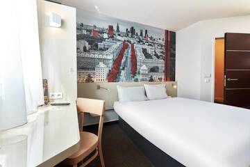 Фото номера Двухместный номер с 1 кроватью Отель B&amp;B Hotel Warszawa-Okęcie г. Варшава 9