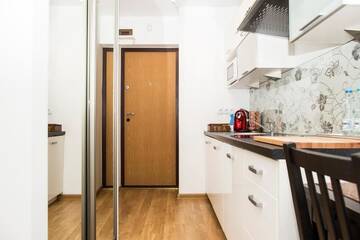 Фото номера Номер-студио (для 3 взрослых) Апартаменты Hosapartments City Center г. Варшава 5