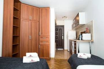 Фото номера Номер-студио (для 3 взрослых) Апартаменты Hosapartments City Center г. Варшава 9